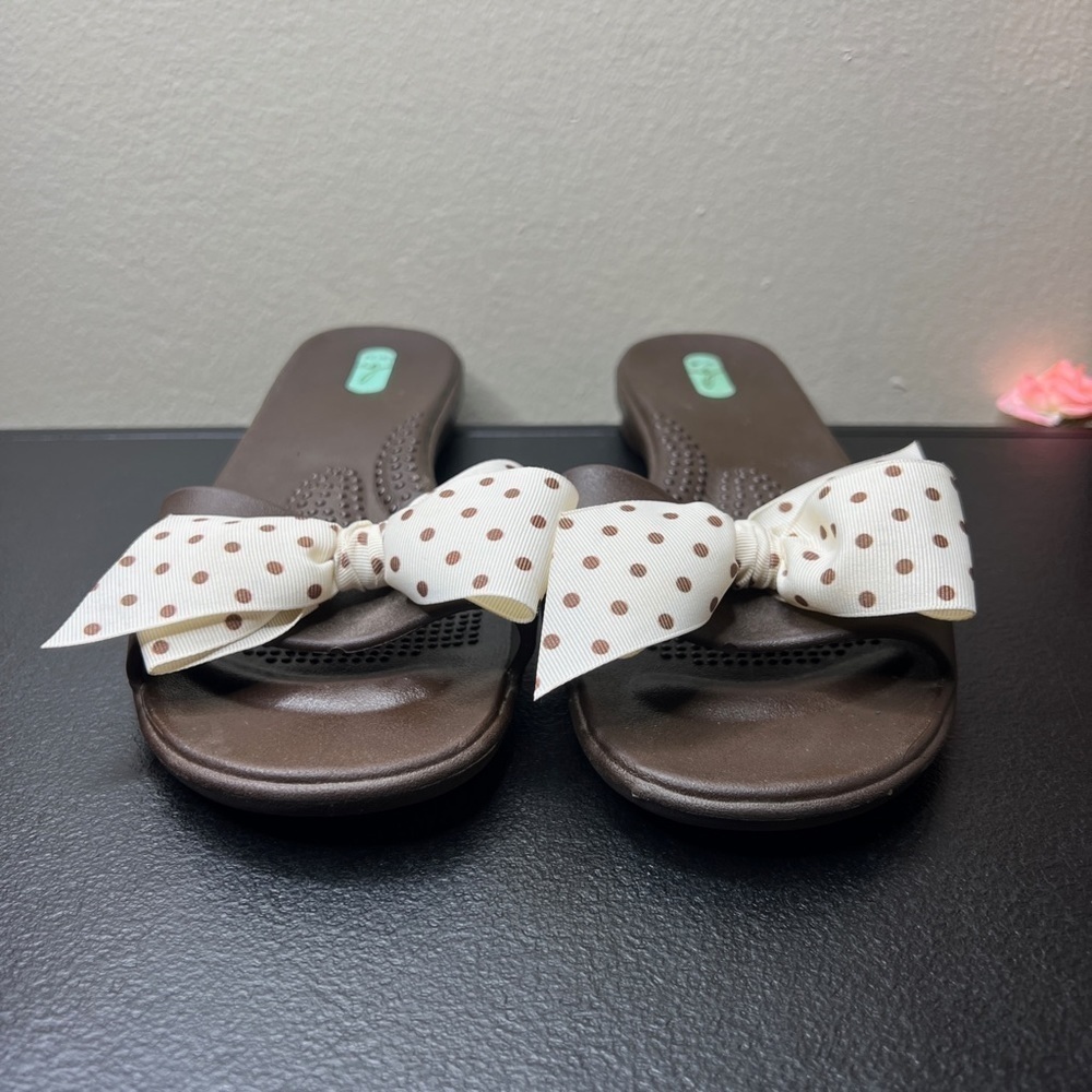 Oka-B Brown Slip On Sandals with Polka Dot Bow Detail Womens 8-9 Casual